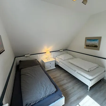 Haus Sirilund Oberdeck - Friesische Gemuetlichkeit Apartment Wangerooge